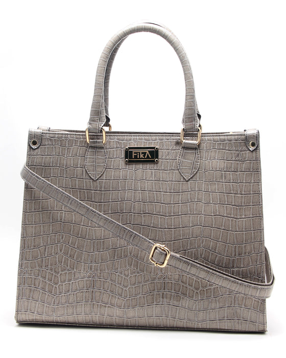 Latest Handbags Designs For Ladies Who Love Fashion | Bags, Trendy handbags,  Latest handbags